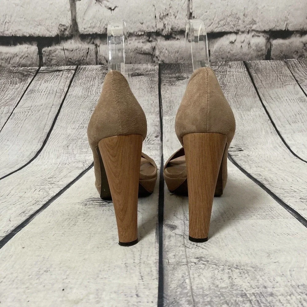 MaxAzria Beige Peep Toe‎ Jac Pump Size 6.5, 37 Made In Brazil All Leather